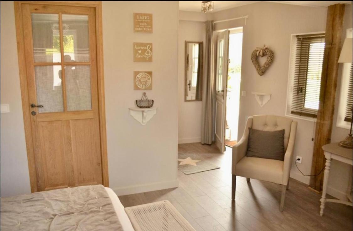 Le Paddock - Chambres Et Table D'Hotes Le Deluge Exterior photo